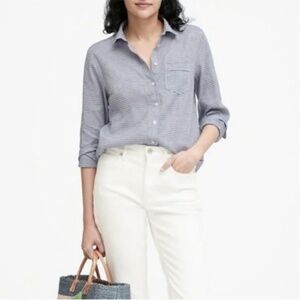 Banana Republic Boy Fit Linen Blend Women's Button Down Shirt Size M